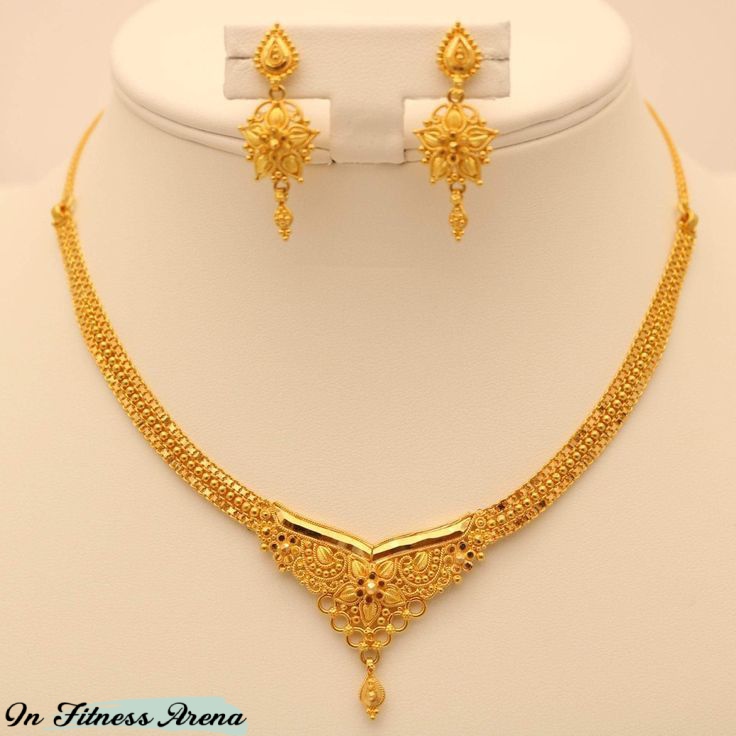 Top Light Weight Gold Necklace Styles for 2024